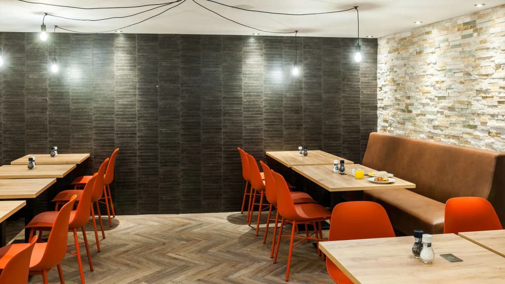 Alfred Hotel - photo 19