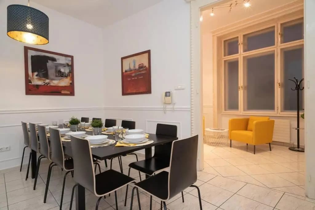 BEST located, 150 m2 5 bedrooms apt., - photo 3