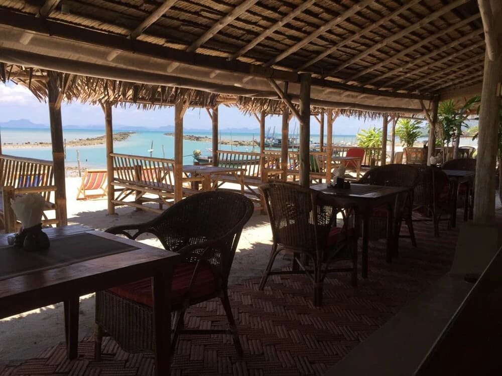 Lacoppola Garden Bungalow - photo 14