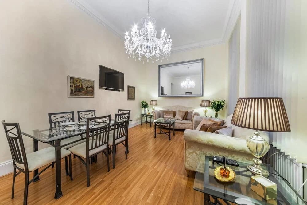 Luxury Private Apartment in Kensington - photo 10
