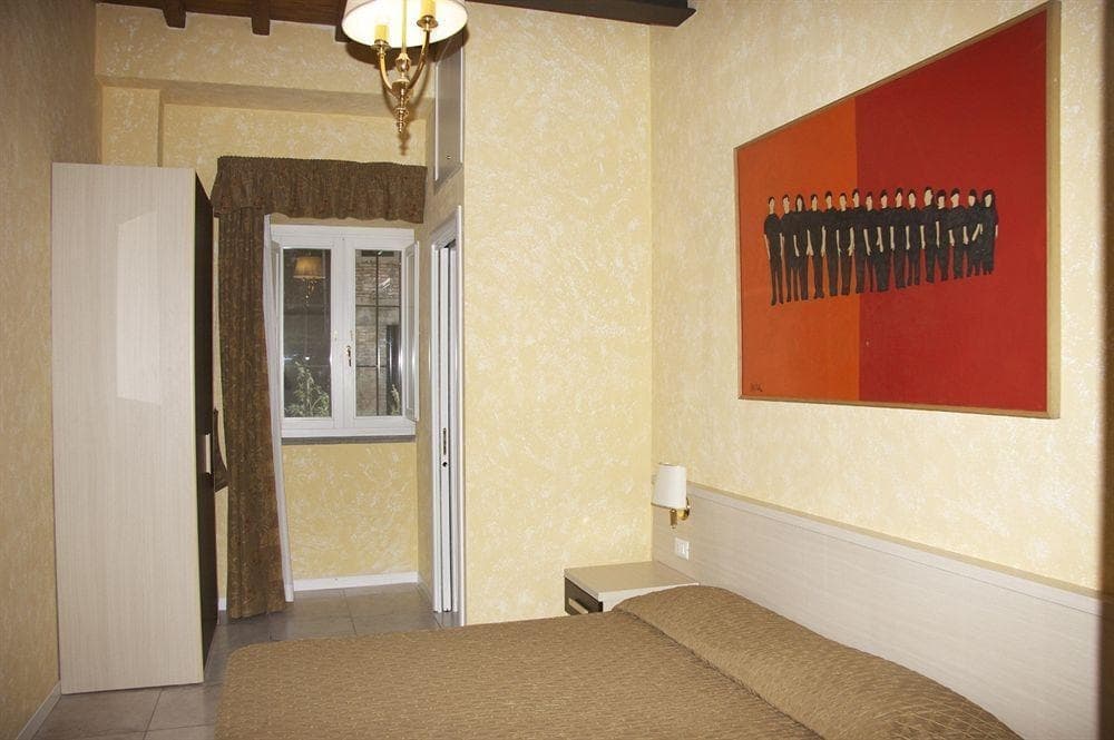Daniels Inn - photo 7