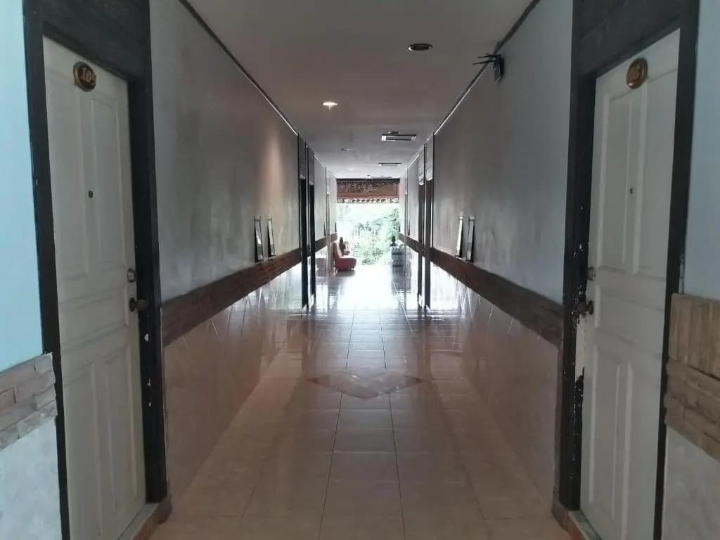 Platinum Place - photo 8