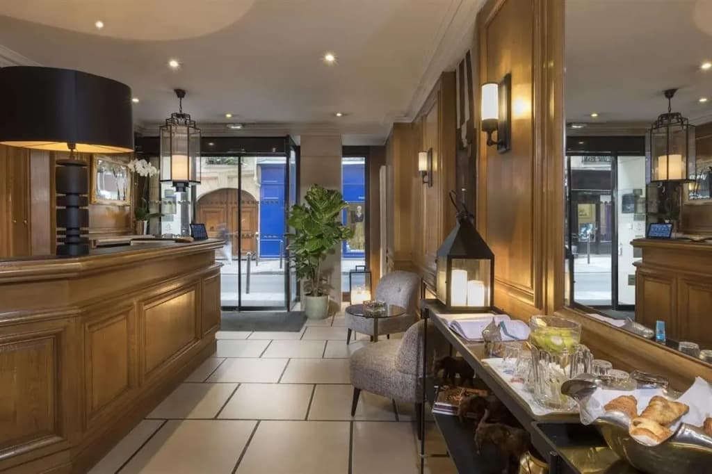Dauphine Saint Germain Hotel - photo 17