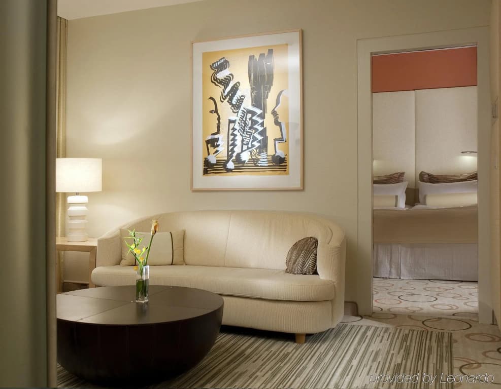 Sheraton Berlin Grand Hotel Esplanade - photo 7