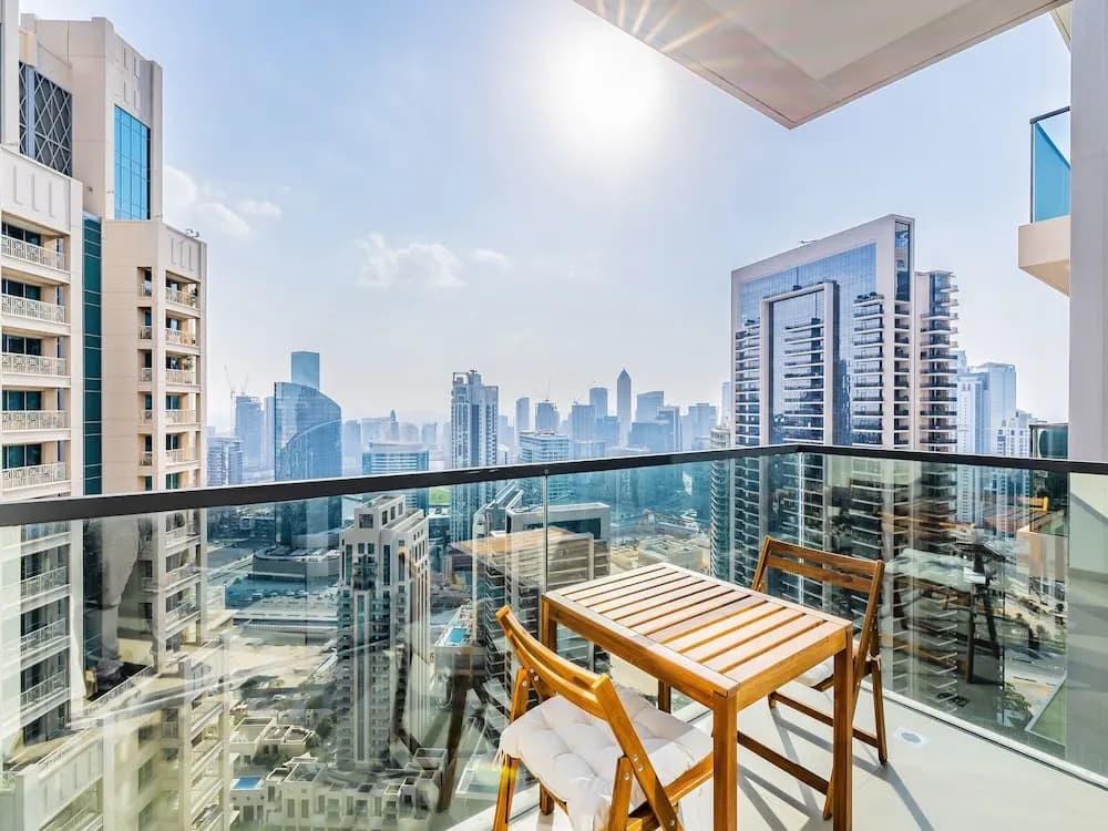 The Elevated Abode 1BHK Apt in Downtown - photo 7