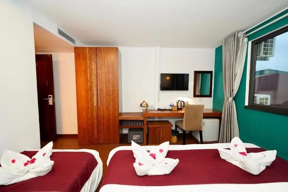 NT Elysian hotel - photo 5