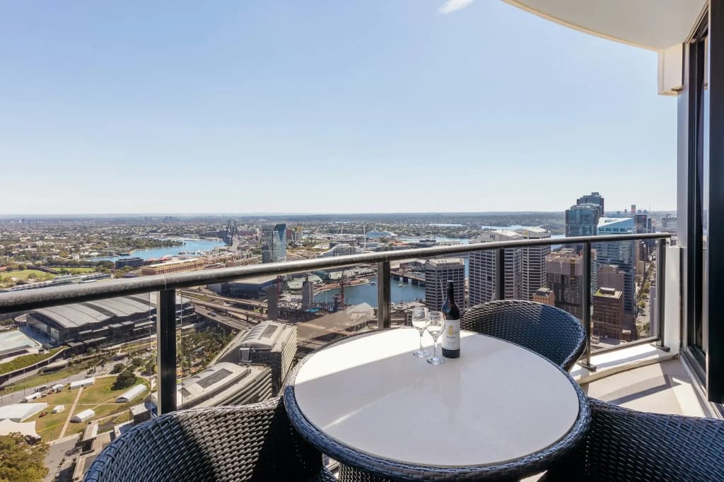 Meriton Suites Kent Street, Sydney - photo 14