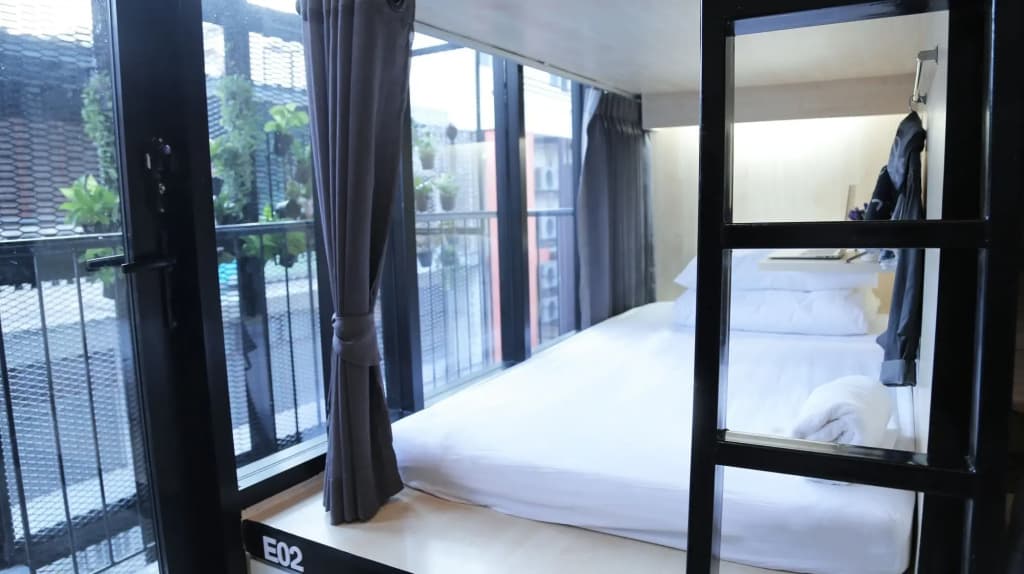 Lamurr Sukhumvit 41 - Hostel - photo 4