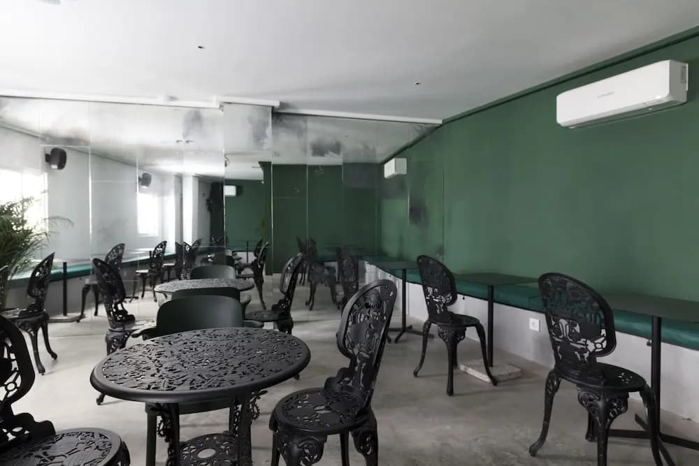 2060 The Newton Hostel & Market - photo 23
