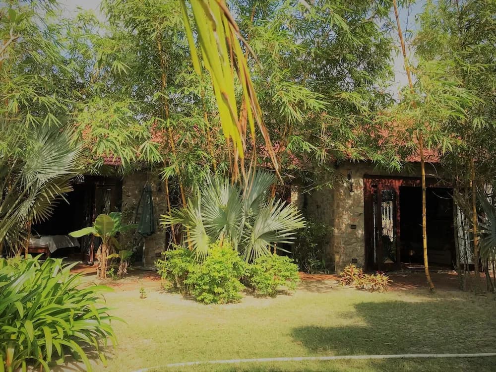 An Bang Beach Stone Villa - photo 14