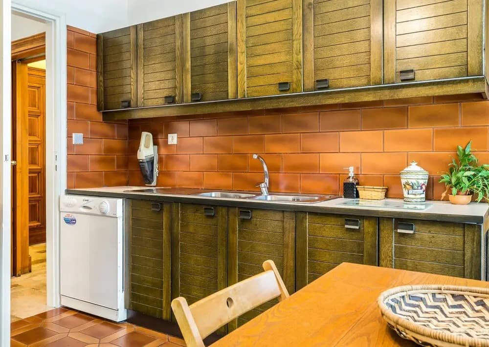 3 bedroom apartment in Acropolis area - photo 14