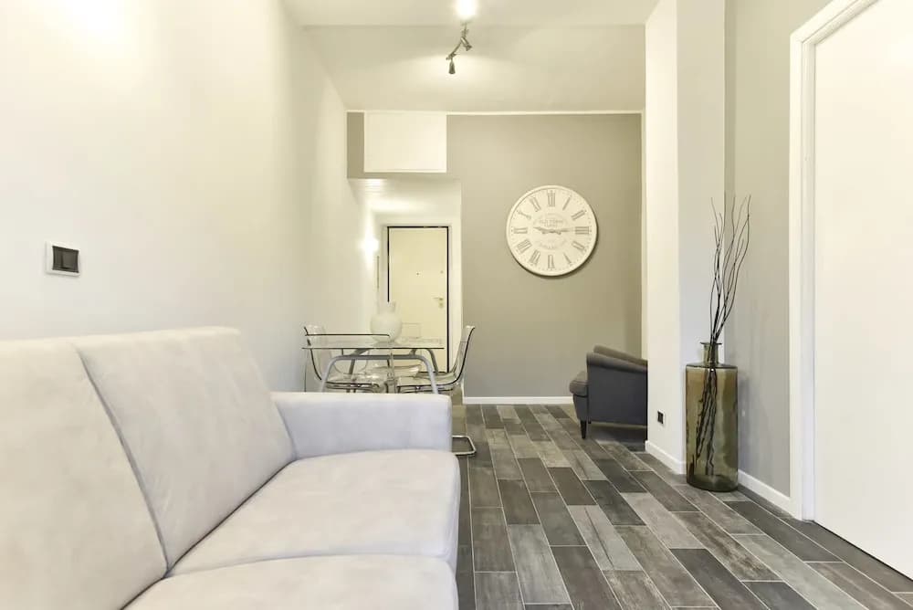 AG Vatican Apartments - photo 12