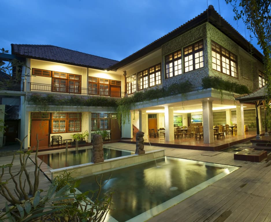Catur Adi Putra Hotel - main photo