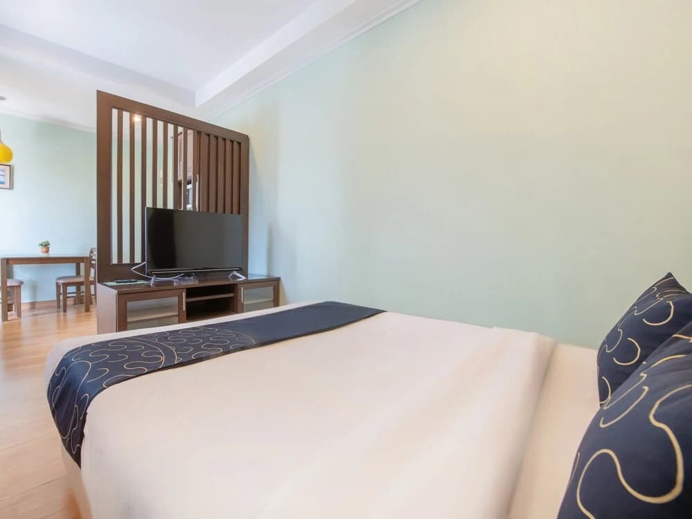 Blooming Hill Boutique Suites - photo 6