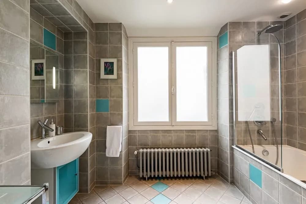 Palais Petit - Two Bedroom Apartment - photo 7
