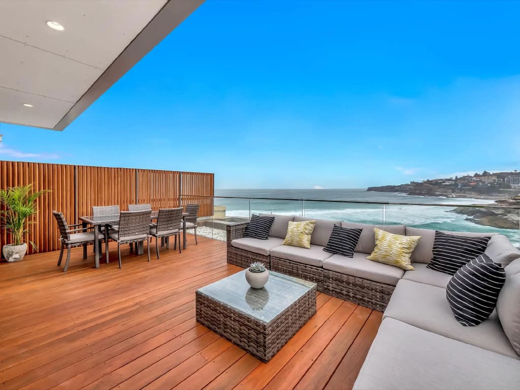 Tamarama Apartments - photo 14