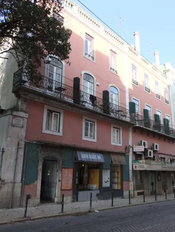Lisbon Budget Inn - photo 1