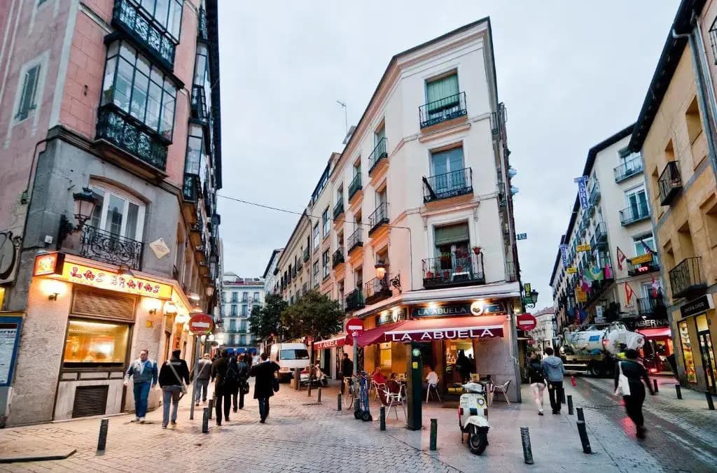 Hotel Madrid - photo 4