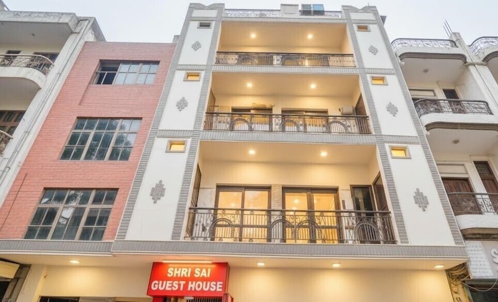 Shri Sai Guest House - Opp Azadpur Main Mandi - photo 1
