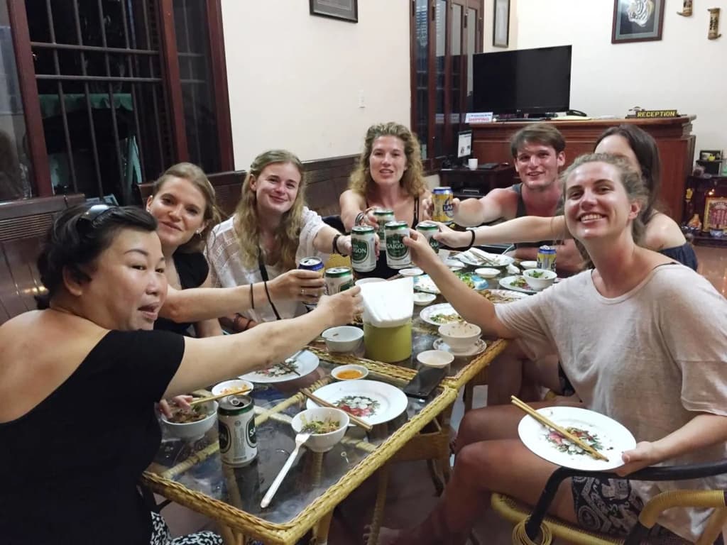 Golden Leaf Homestay - photo 12