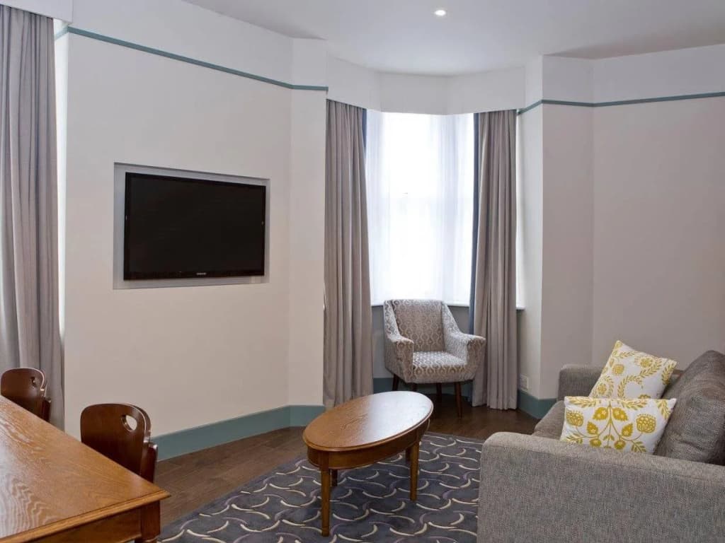 Morton Hotel - photo 42