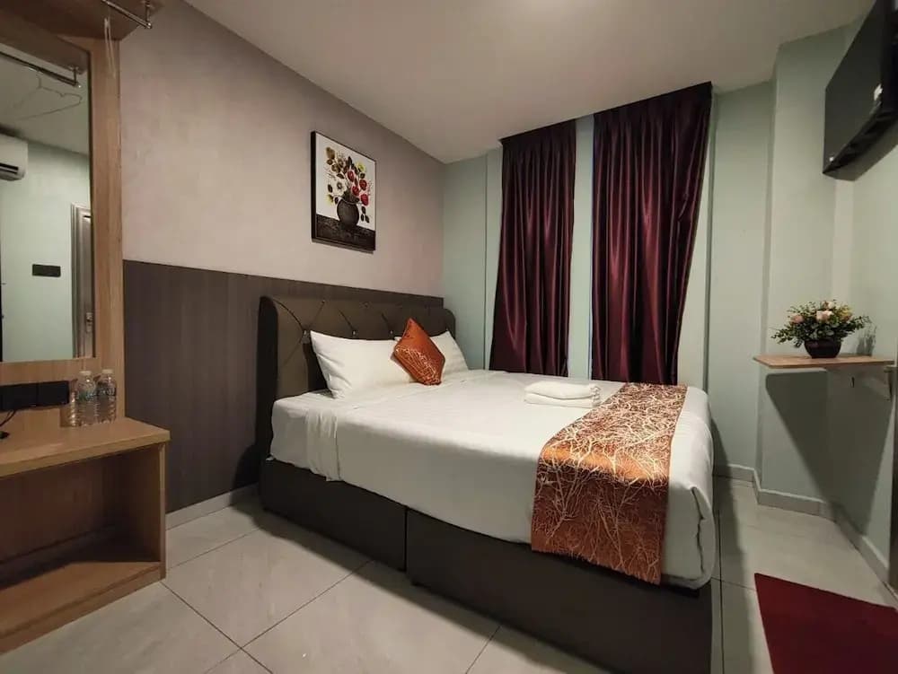 Hotel Mawar Inn - photo 35
