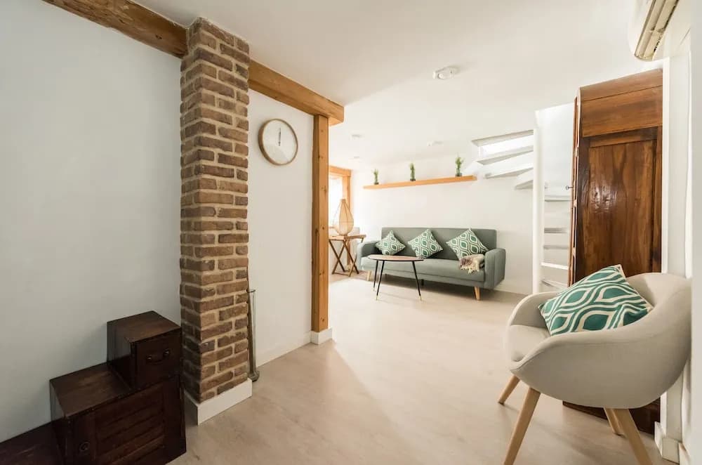 Apartamento Dúplex en Puerta del Sol - photo 3