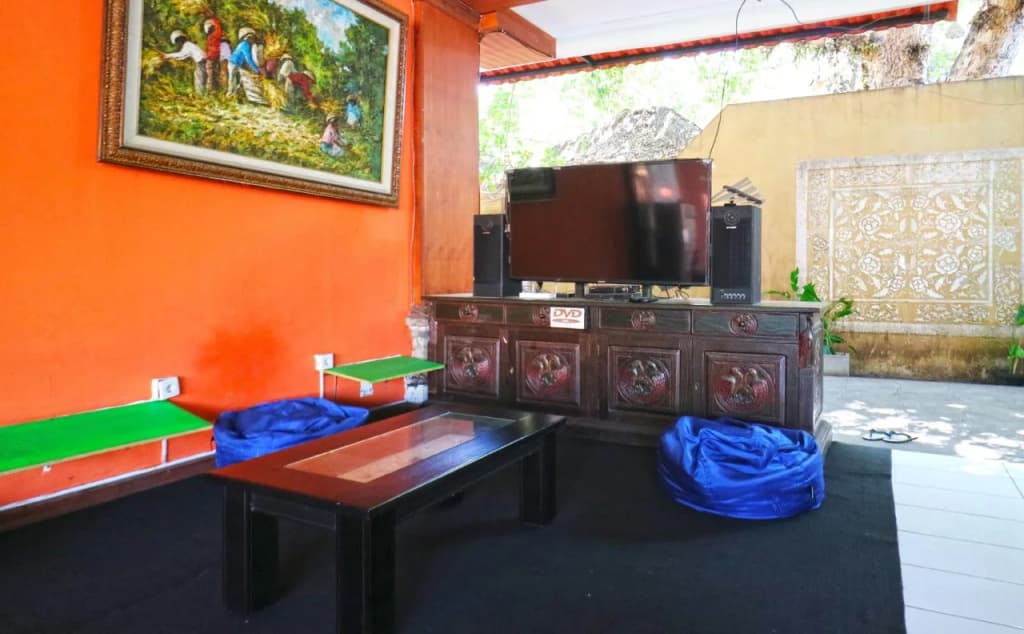 Mirah Hostel - photo 19