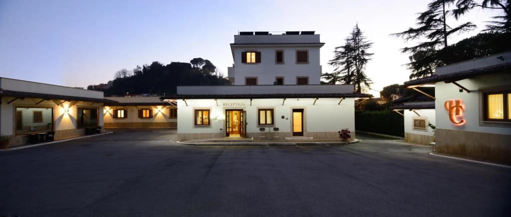 Hotel Castle - photo 24