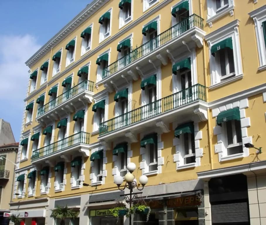 Hotel Univers - photo 27