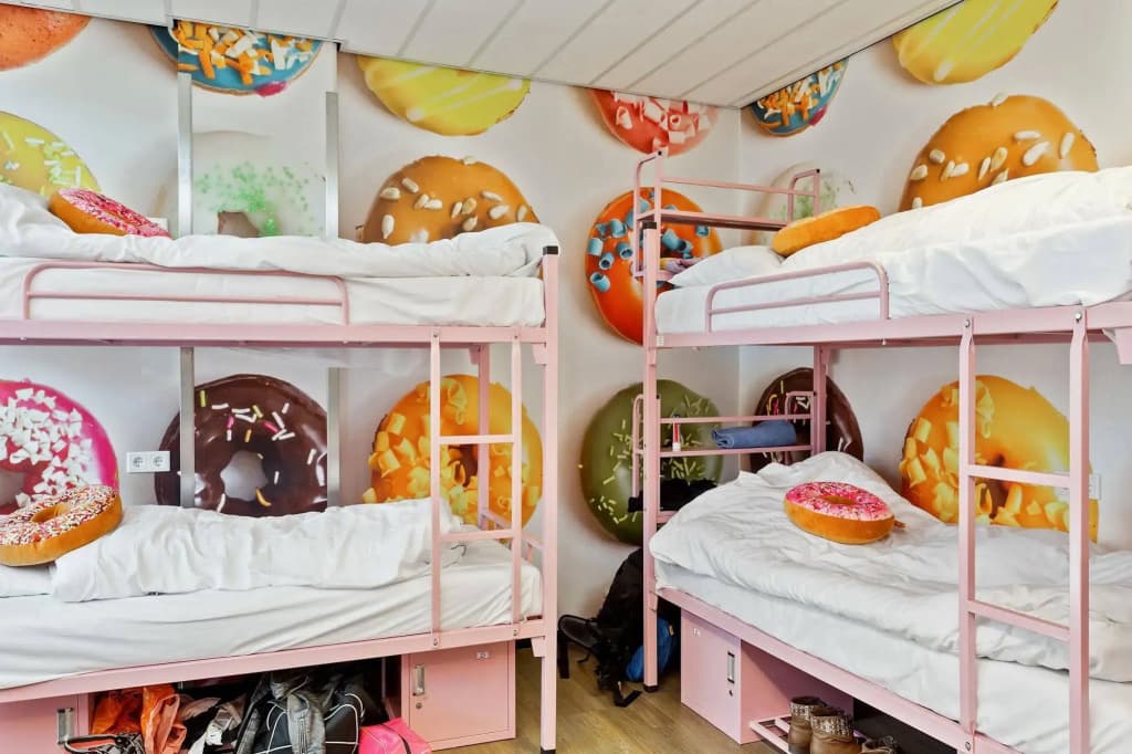 Hostelle - Caters to Women - photo 12