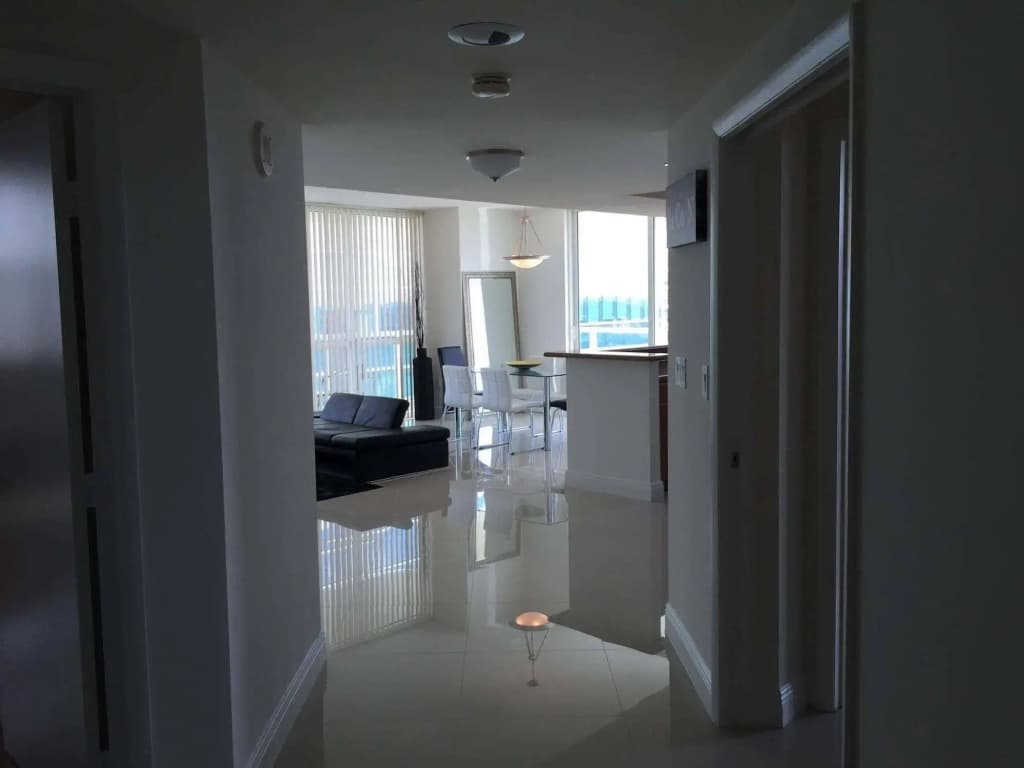 Lyx Suites at One Broadway - photo 2