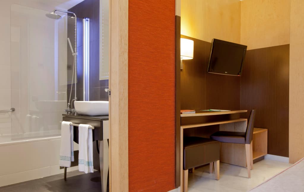 Medinaceli Hotel - photo 6