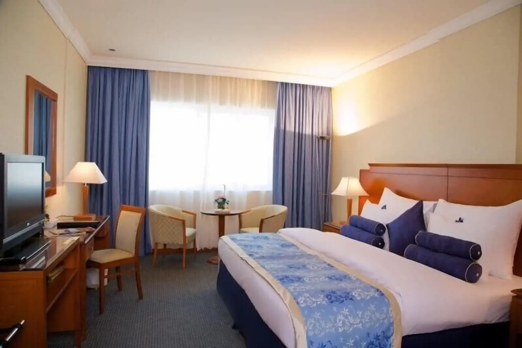 Lavender Hotel Sharjah - photo 4