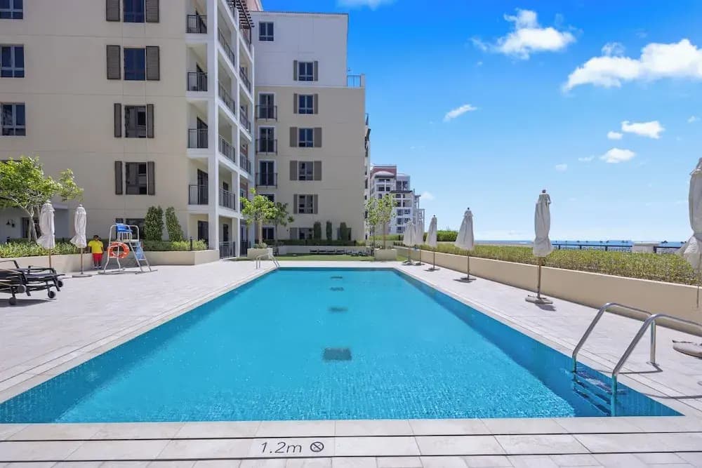 Portside Bliss La Mer 1 BR with Sea View - photo 12