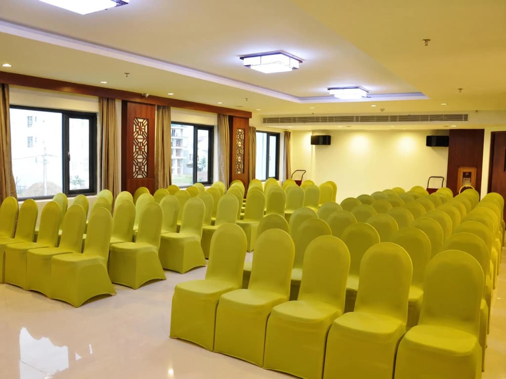 Bac Cuong Hotel - photo 14