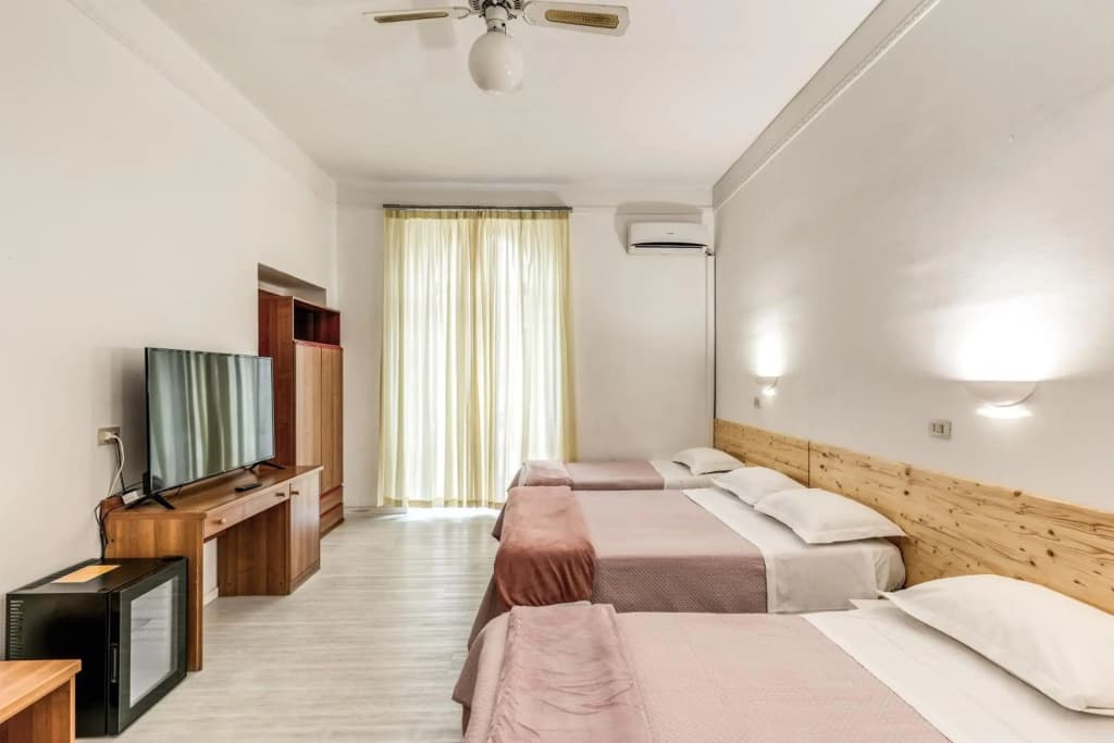 Hotel Altavilla 9 - photo 5