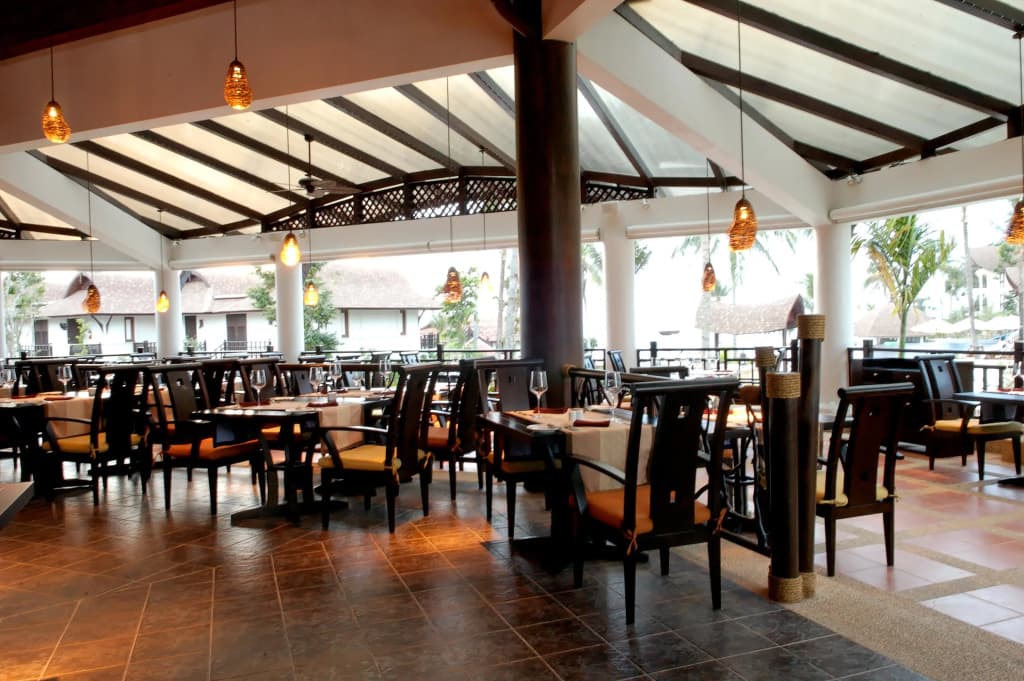 Rawi Warin Resort and Spa - photo 37
