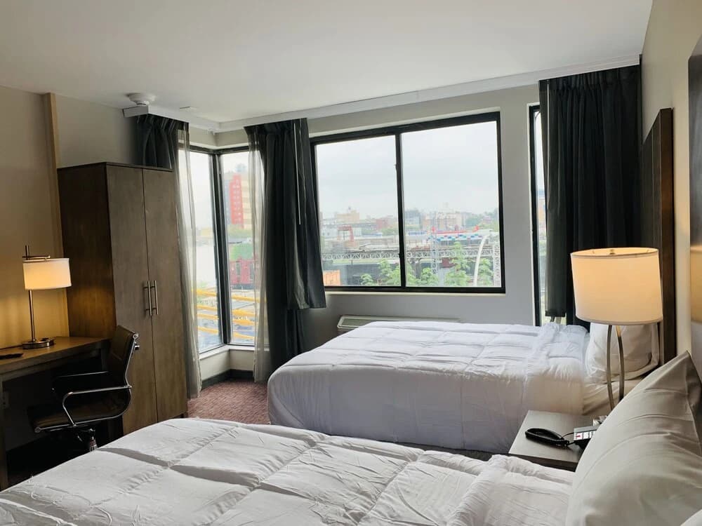 Capital Hotel - photo 4
