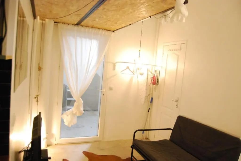 Arty 20m² district of BATIGNOLLES - photo 3