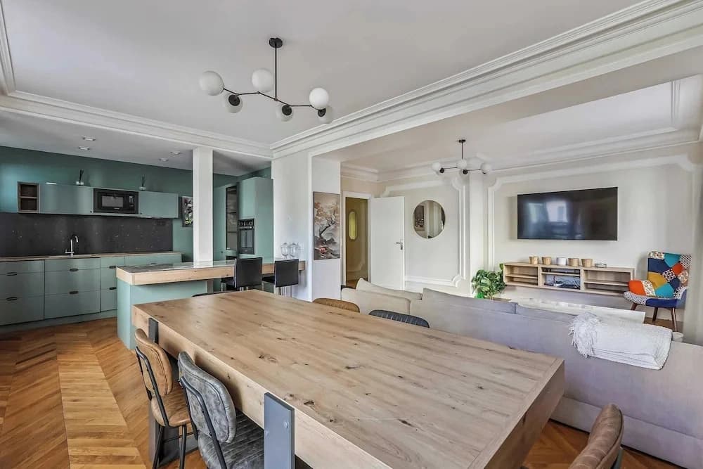 Superb Haussmann-style apt - 2bdr/6p - Trocadero - photo 10