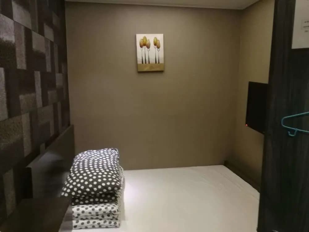Cozy Hostel - photo 11