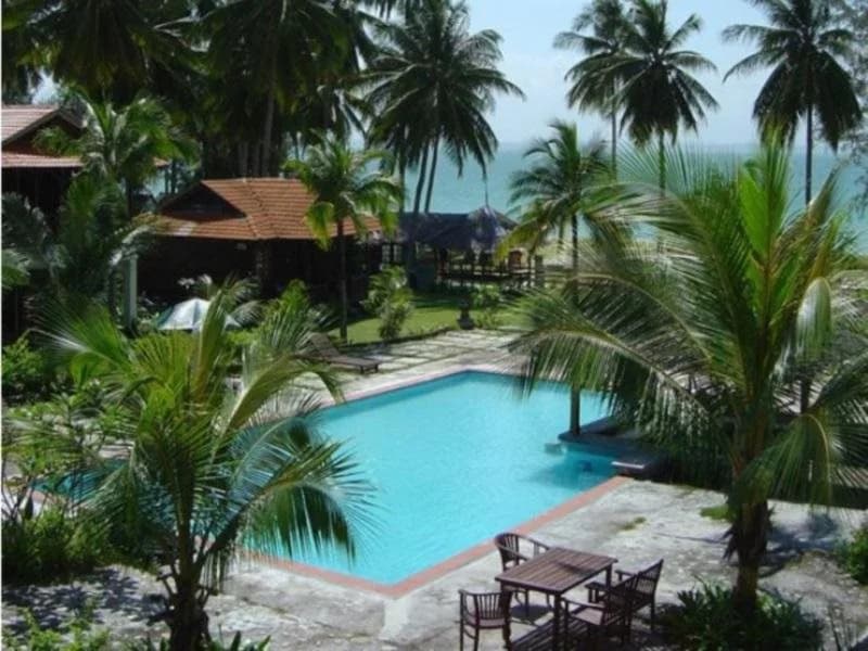 D'Coconut Island Resort - photo 10