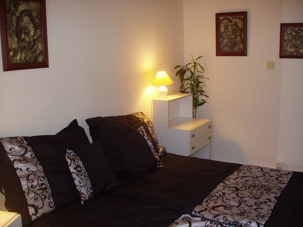 Decadent apartment - photo 4