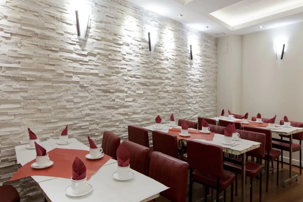 Hôtel Ambassadeur - photo 19