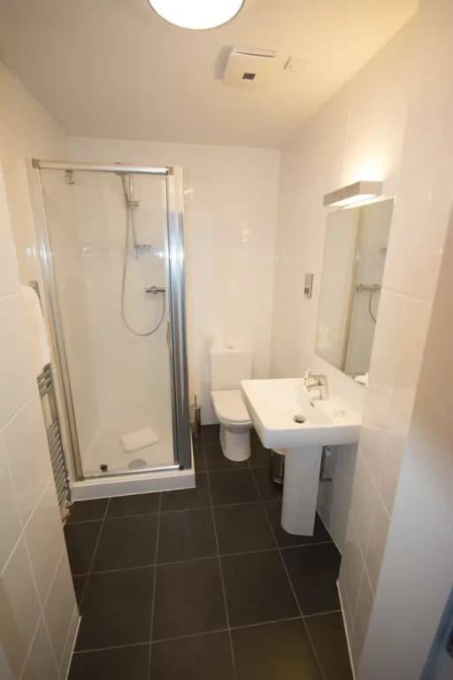 Rooms at GPO - photo 15