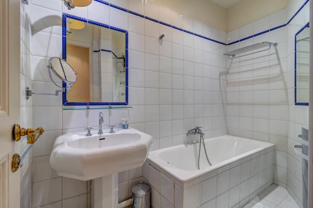 Holiday Apartment in the Centre of Paris - photo 7