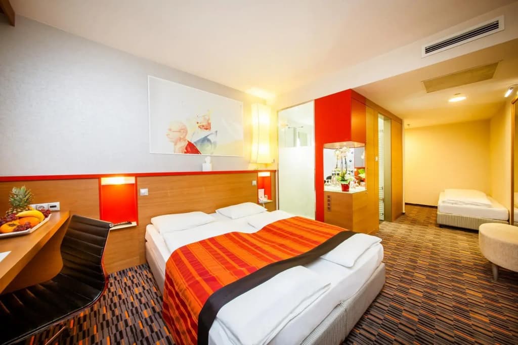 Royal Park Boutique Hotel - photo 32