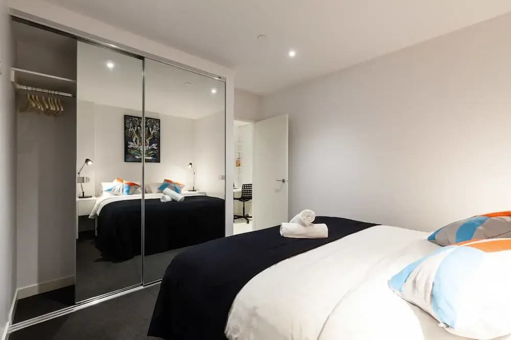 CLARK, 1BDR Melbourne Apartment - photo 1