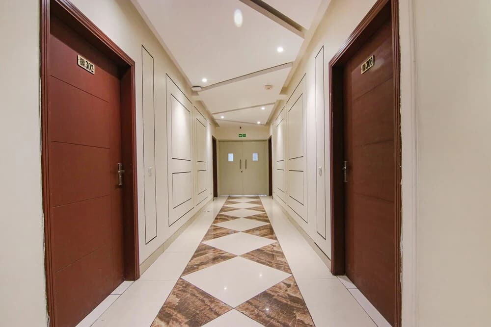 FabHotel Prime Golden Glory - photo 10